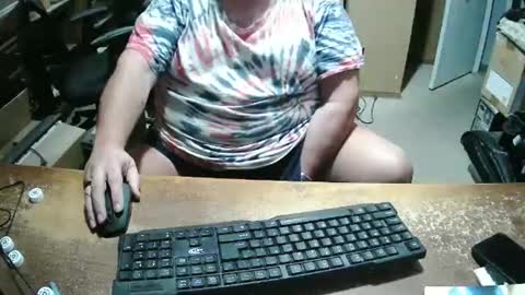 Bucku2 online show from December 2, 10:30 pm