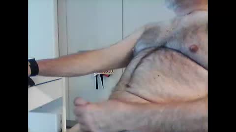 budapestgrandpa online show from October 26, 7:42 am