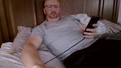 bueff online show from April 29, 7:29 pm