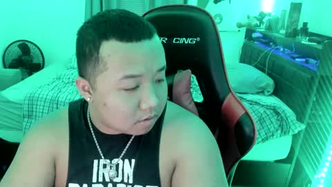 buffsexyman24 online show from February 26, 1:36 am