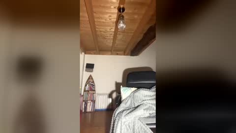 buildernorth93 online show from April 14, 11:52 pm