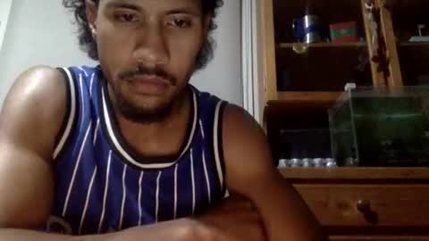 Snapshot of bulaboy27 chatting on January 12, 3:25 pm bulaboy27 online show from January 12, 3:25 pm
