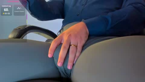 John online show from April 19, 8:22 pm