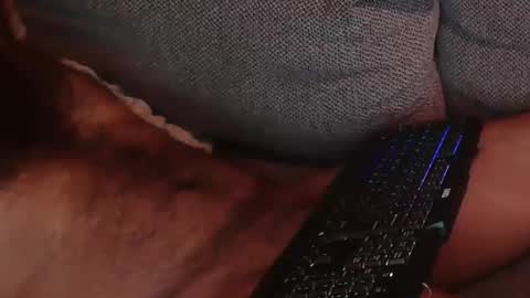 bummy2012 online show from December 19, 9:27 am