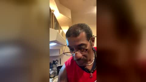 Bungalow Entertainment online show from July 24, 8:11 am