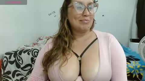 bunniosito online show from July 11, 2:16 am