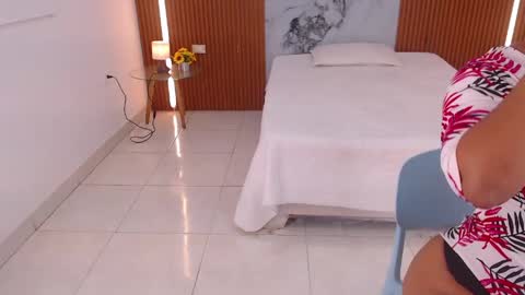 Rossi Hill online show from March 12, 11:58 am