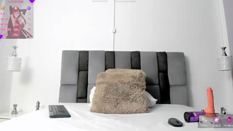 bunny online show from February 2, 3:39 pm