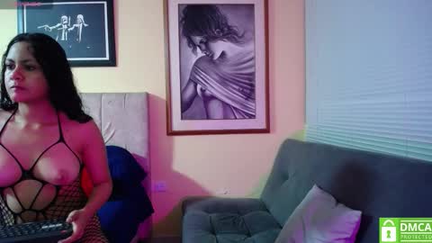 Snapshot of bunny_sammy777 chatting on September 17, 5:00 am bunny_sammy777 online show from September 17, 5:00 am