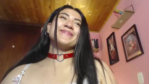 Snapshot of bunnyemilyr0s33 chatting on February 10, 8:31 pm bunnyEmilyR0s33 online show from February 10, 8:31 pm