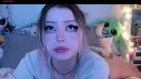 bunnyislewd online show from April 12, 3:43 am