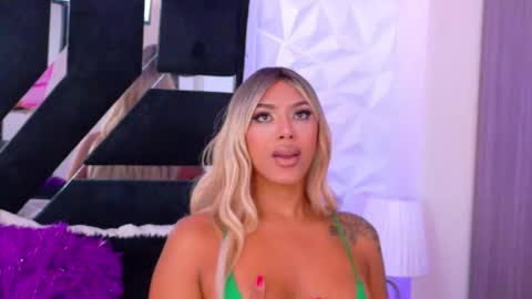 Snapshot of bunnynicolle chatting on January 9, 4:39 pm ONLYFANS  online show from January 9, 4:39 pm