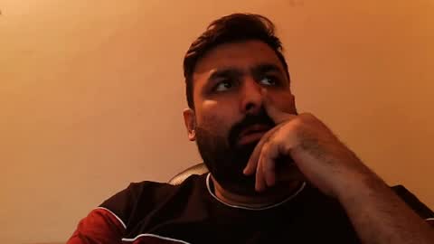 Hairy Arabian online show from January 25, 9:36 am