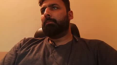 Hairy Arabian online show from January 16, 6:06 pm