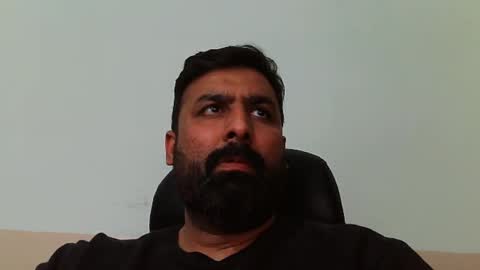 Hairy Arabian online show from January 28, 3:35 pm