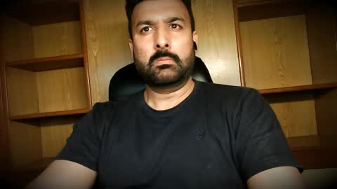 Hairy Arabian online show from October 10, 7:14 am