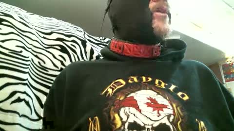Snapshot of bustinfree chatting on September 16, 3:37 pm bustinfree online show from September 16, 3:37 pm