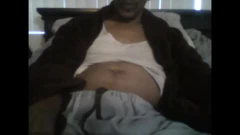 Snapshot of busturgutzgd11 chatting on December 21, 10:40 pm Busturgutzgd1 online show from December 21, 10:40 pm