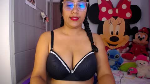 Nahiara online show from January 20, 5:37 pm