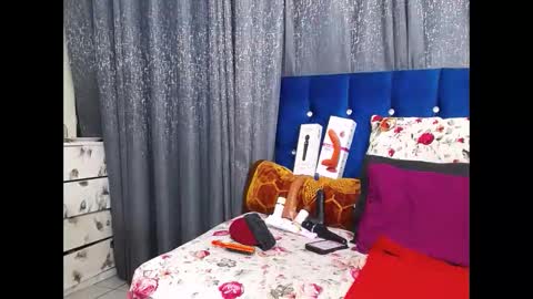 bustybmwx online show from November 2, 11:49 pm