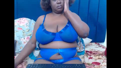 bustychocx online show from June 10, 4:56 am