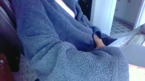 butslutt2 online show from March 14, 2:10 pm