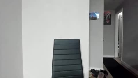 butter_pecanxoxo online show from October 1, 6:45 am