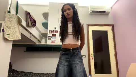 Anna online show from June 23, 2:56 pm