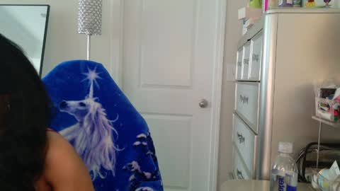 butterfly booty online show from April 7, 3:03 pm