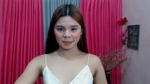 Snapshot of buttycamille chatting on February 22, 6:06 am buttycamille online show from February 22, 6:06 am