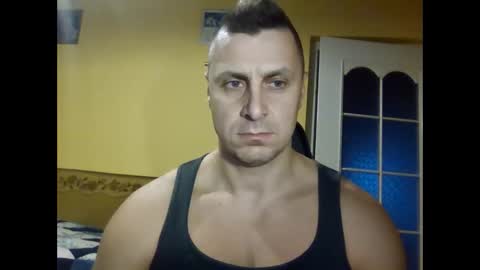 Snapshot of bzykacz1988 chatting on October 16, 3:33 pm bzykacz1988 online show from October 16, 3:33 pm