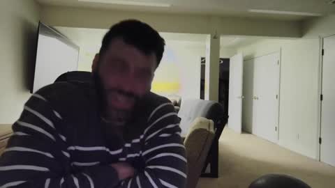 c2cmee online show from December 7, 8:38 am