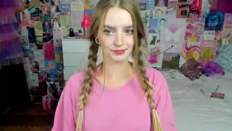 Emily  online show from September 18, 4:22 pm