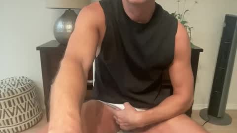 caexposer online show from October 3, 9:45 pm