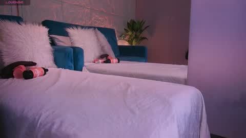 CailynBrown online show from March 3, 3:57 am