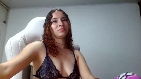 cailynmusa online show from May 30, 5:06 am