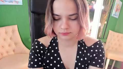 Gina online show from September 11, 9:21 am