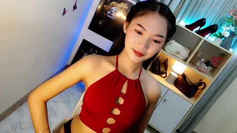 caitlin online show from February 1, 7:11 pm