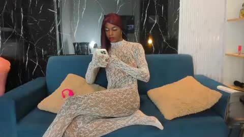 caitlyn_star online show from June 19, 9:32 pm