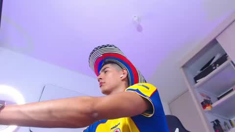 Valerio  online show from July 21, 1:51 am