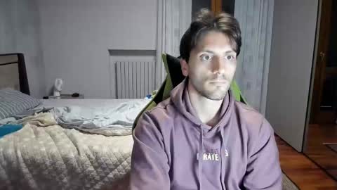 Snapshot of calciatore94 chatting on October 15, 3:46 pm Marco online show from October 15, 3:46 pm