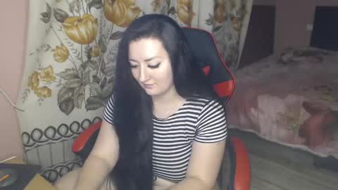 Shaya online show from January 30, 5:06 pm