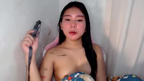 Snapshot of callme_remaxxx7 chatting on September 10, 2:01 am Rema online show from September 10, 2:01 am
