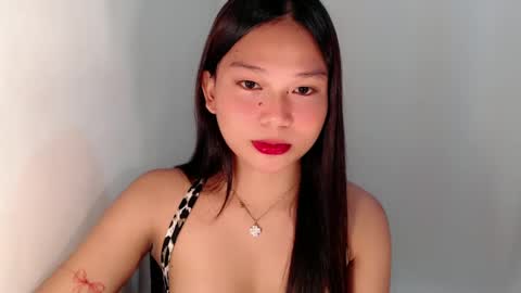 Snapshot of callme_remaxxx7 chatting on March 6, 5:35 am Rema online show from March 6, 5:35 am