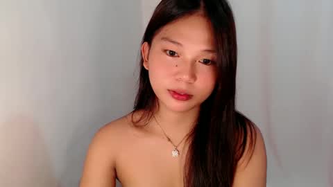 Snapshot of callme_remaxxx7 chatting on February 26, 1:03 am Rema online show from February 26, 1:03 am