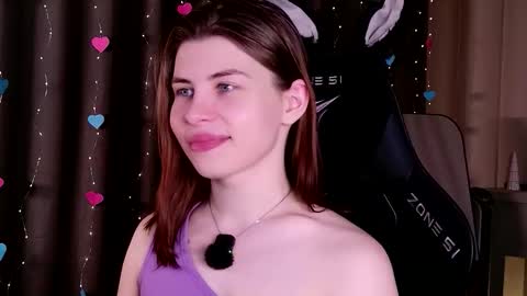 Frida online show from March 6, 12:04 pm