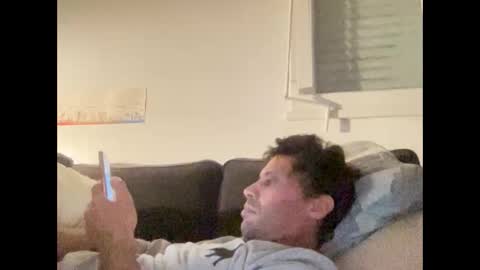 Snapshot of calmetvolupte chatting on October 15, 8:53 pm calmetvolupte online show from October 15, 8:53 pm