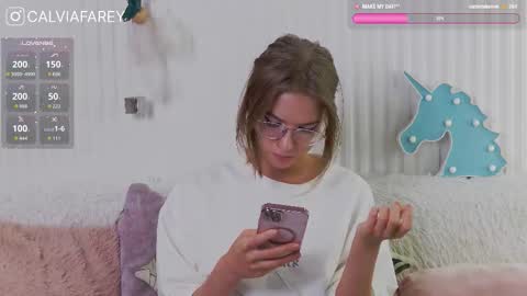 calvia_farey online show from October 7, 9:55 pm