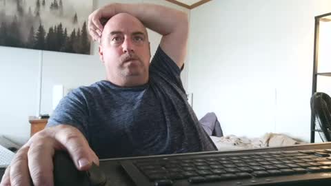 longjohn74 online show from July 27, 4:04 pm