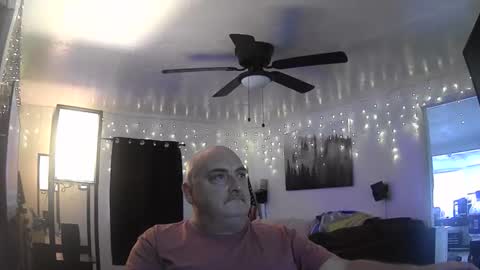 longjohn74 online show from October 24, 8:31 pm